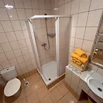Garni U Svateho Urbana Casa de hóspedes 2*