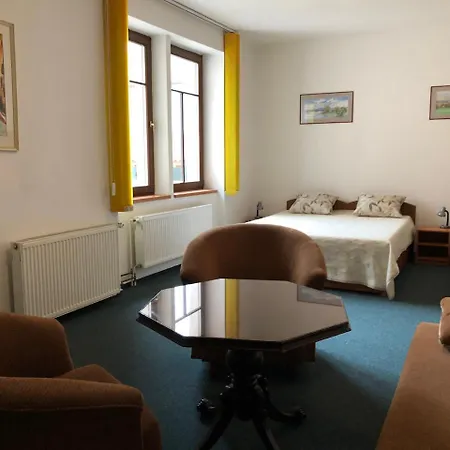 Garni U Svateho Urbana بيت ضيافة ميكولوف