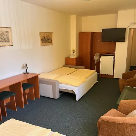 Garni U Svateho Urbana Pensjonat Mikulov