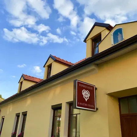 Garni U Svateho Urbana