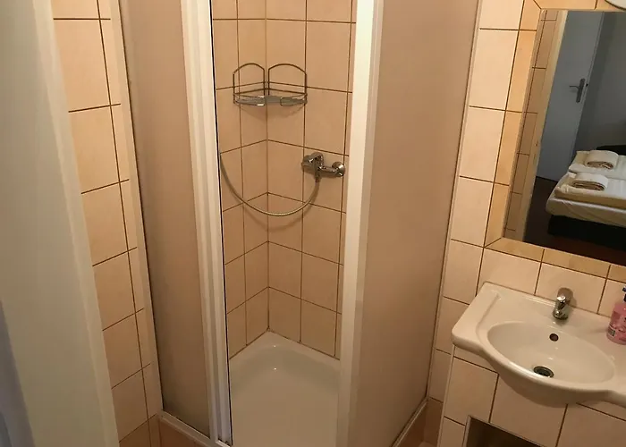 Garni U Svateho Urbana Πανσιόν 2*