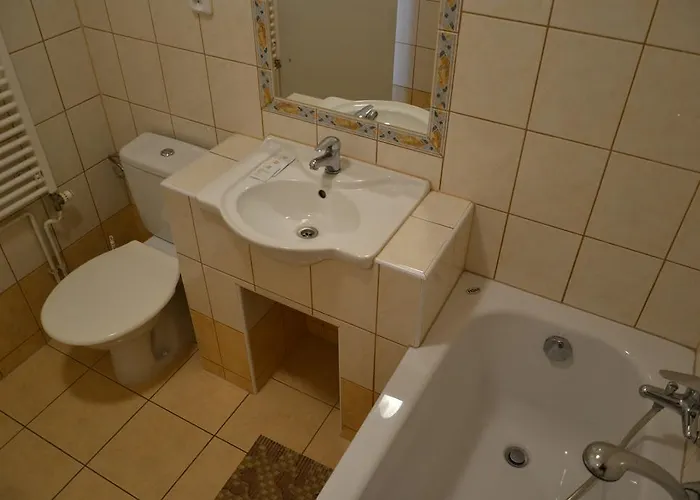 Garni U Svateho Urbana 2*
