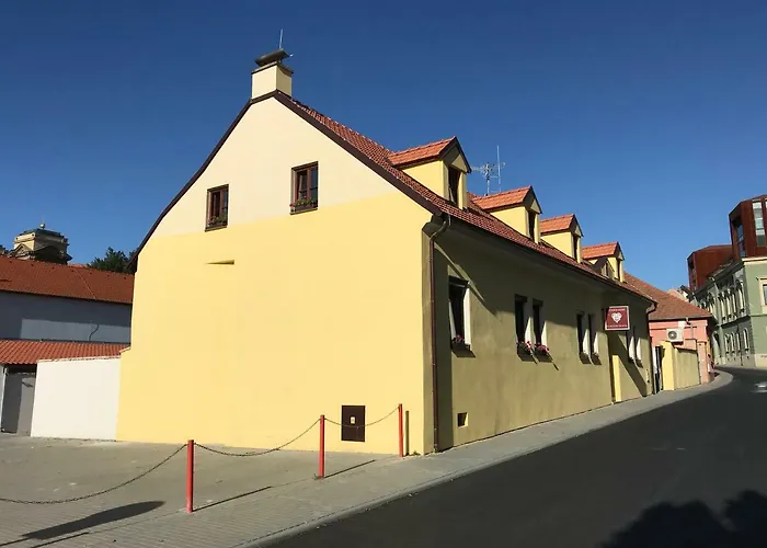 Pensionat Garni U Svateho Urbana 2*